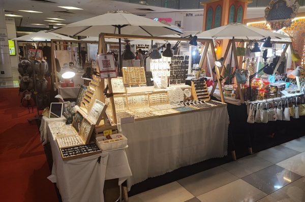Ant's Dream Bazaar