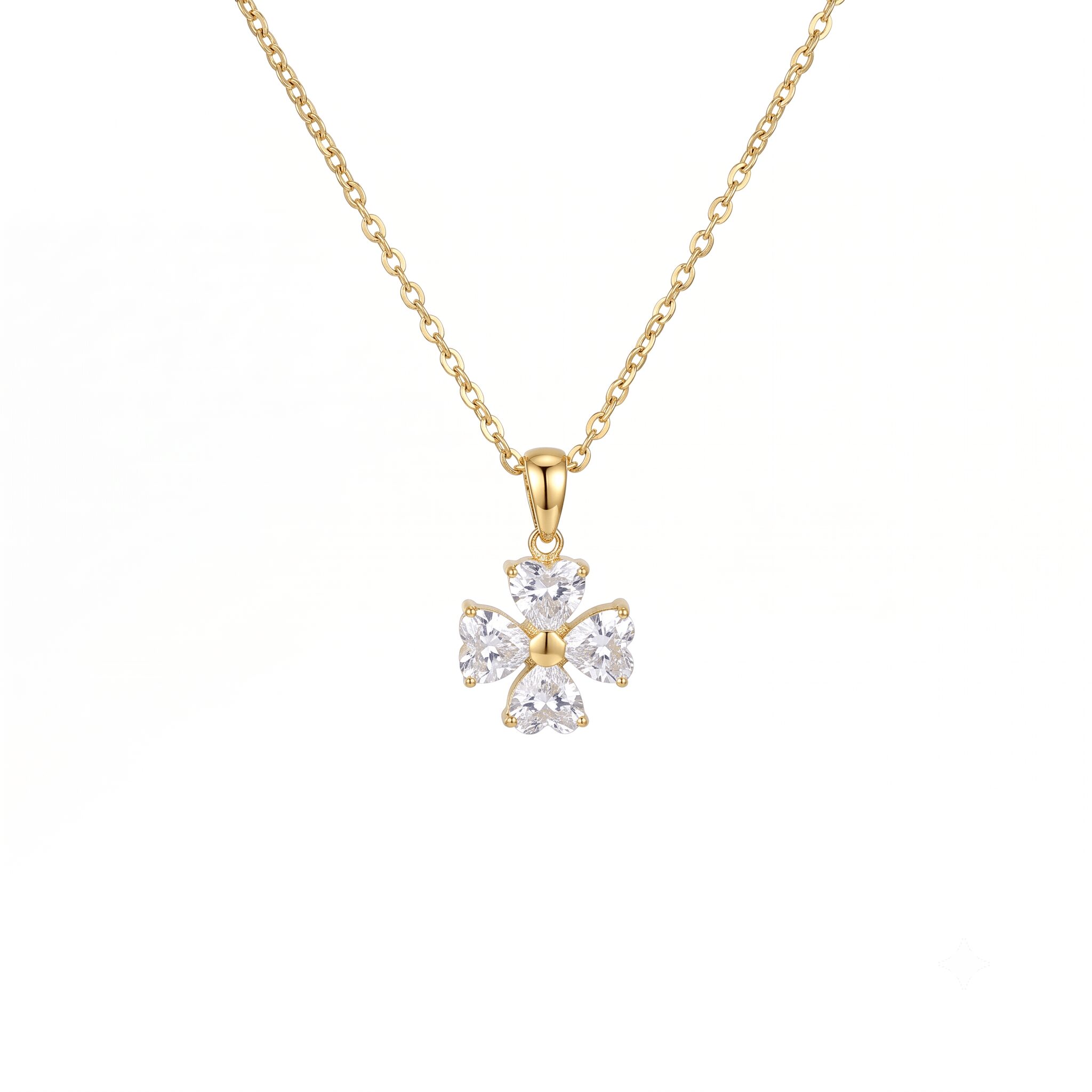 N0005 Four Leaf Clover Heart Necklace 01