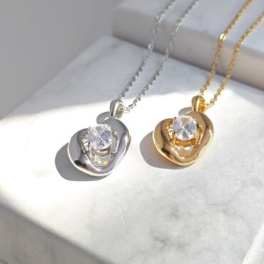 N0006 Floating Oval Stone Necklace 03