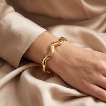 G3 Ocean Wave Bangle 06