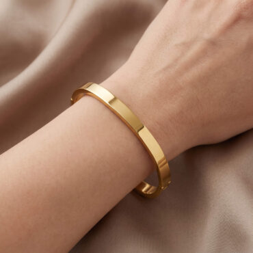 G7 Plain Rounded Rectangle Bangle 04
