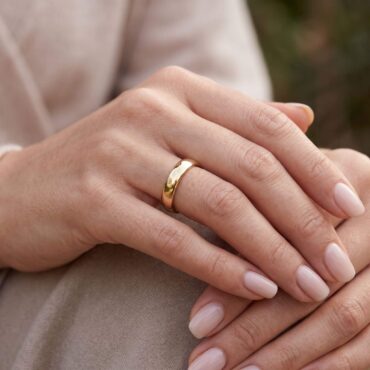 R5 4mm Classic Dome Ring